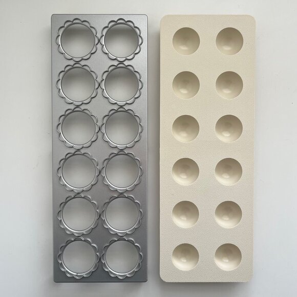 Ravioli Mold Set in Original Box - Picture 3 of 8